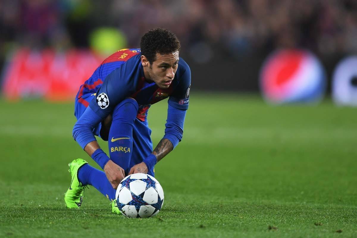 拜仁敲响警 拜仁敲响警